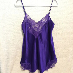 Victorias" Secret Purple polyester nylon lace camisole M